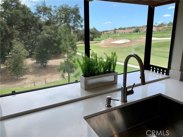 Trabuco Canyon, CA 92679,8 Green Brier Circle