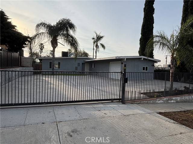 Sylmar, CA 91342,13412 Dyer Street