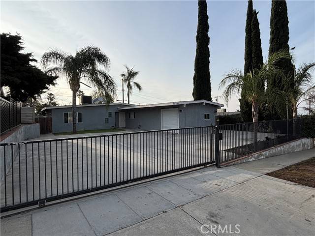 Sylmar, CA 91342,13412 Dyer Street