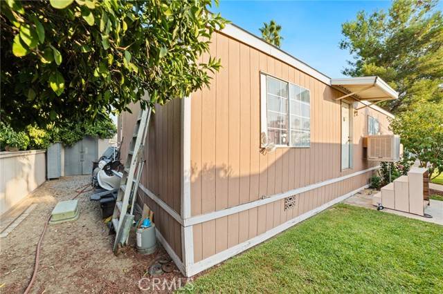 Rialto, CA 92376,1025 S Riverside #78