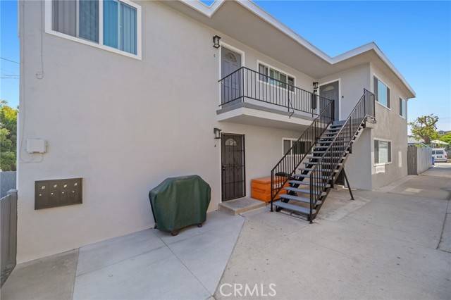 San Pedro, CA 90731,233 W Oliver Street
