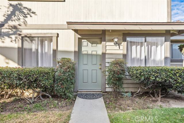 Santa Ana, CA 92705,1729 Normandy Place #C