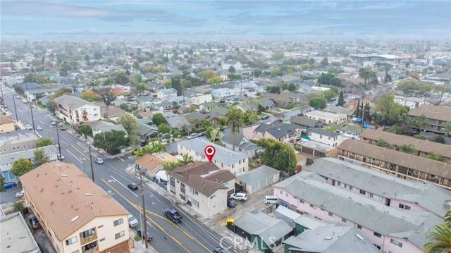 Long Beach, CA 90804,2122 E 10th Street