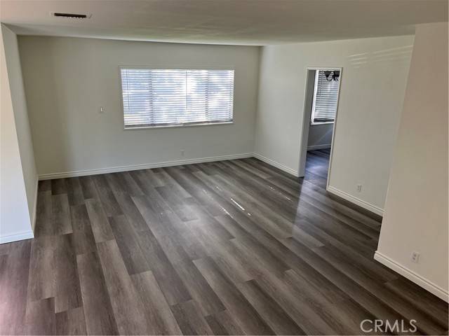 Downey, CA 90241,8213 Stewart And Gray Road