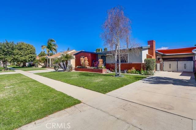 Long Beach, CA 90815,2236 San Vicente Avenue