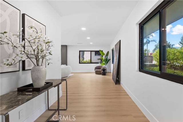 Glendale, CA 91206,2520 Saint Andrews Drive