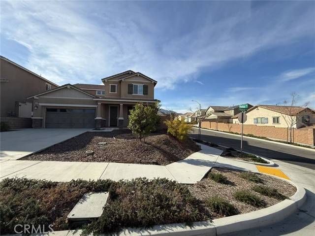 Corona, CA 92883,26055 Plumcot Dr