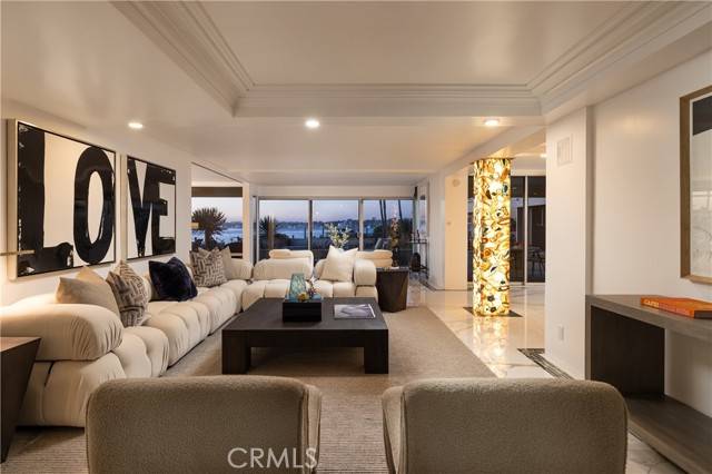 Corona Del Mar, CA 92625,2525 Ocean Boulevard #1C