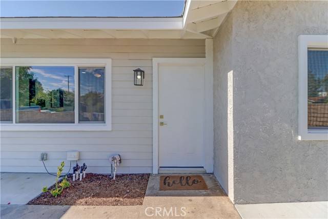 Ontario, CA 91761,623 E Elm Street