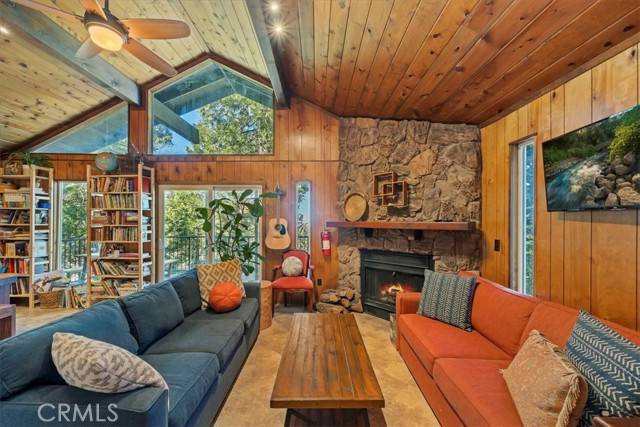 Crestline, CA 92325,24655 Altdorf Drive