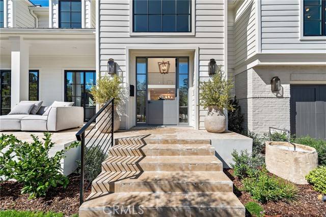 Newport Beach, CA 92660,1963 Port Edward Place
