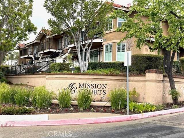 Rancho Santa Margarita, CA 92688,51 Via Hermosa