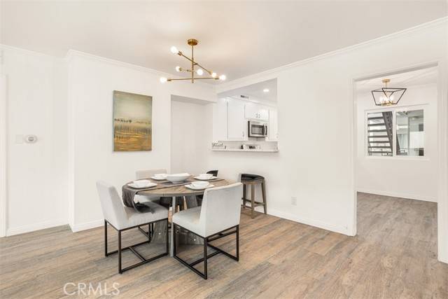 Toluca Lake, CA 91602,4445 Cartwright Avenue #207