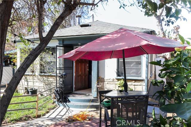 Burbank, CA 91502,159 W Linden Court