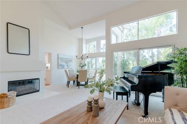 Rancho Santa Margarita, CA 92688,43 Calle Del Norte