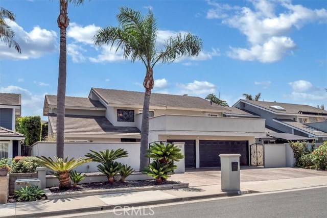 Huntington Beach, CA 92649,17212 Lynn Lane