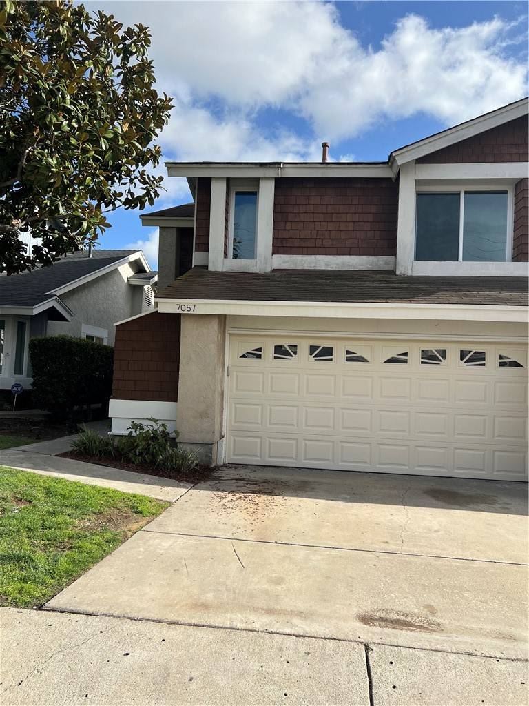 San Diego, CA 92139,7057 Deerhurst Court