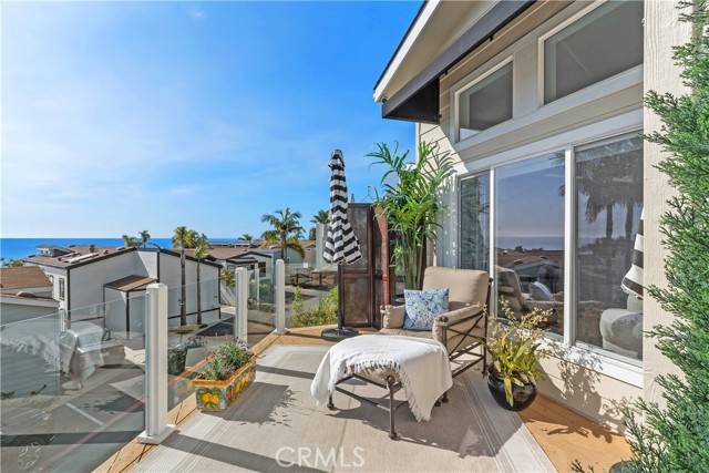 Laguna Beach, CA 92651,30802 Coast #G5