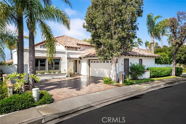 San Clemente, CA 92672,561 Avenida Del Verdor