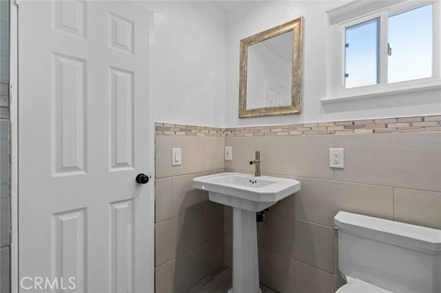 Westminster, CA 92683,5831 gloucester Circle