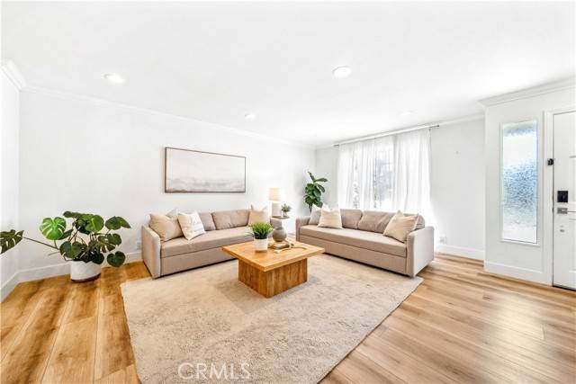 Laguna Hills, CA 92653,22287 Modina