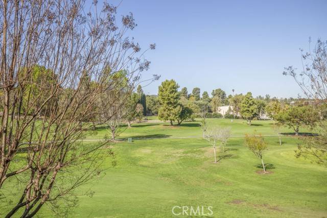 Laguna Woods, CA 92637,2395 Via Mariposa #2 H