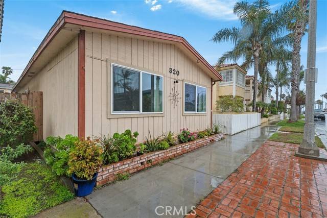 Huntington Beach, CA 92648,320 14th Street #3