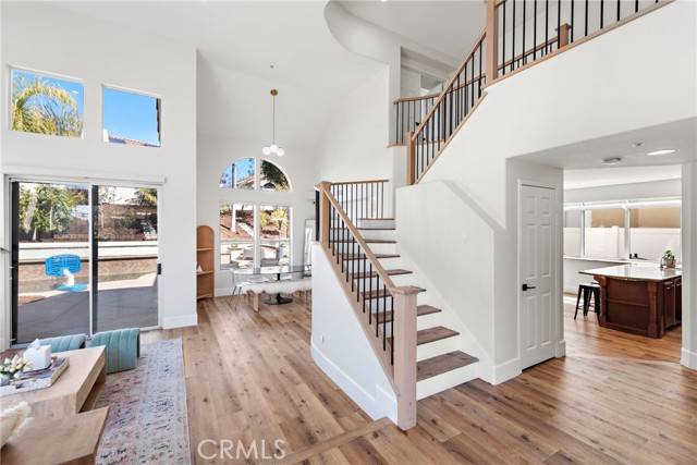 San Clemente, CA 92673,2200 Via Iris