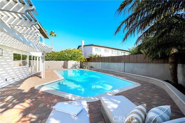 Huntington Beach, CA 92646,9342 Cliffwood Drive