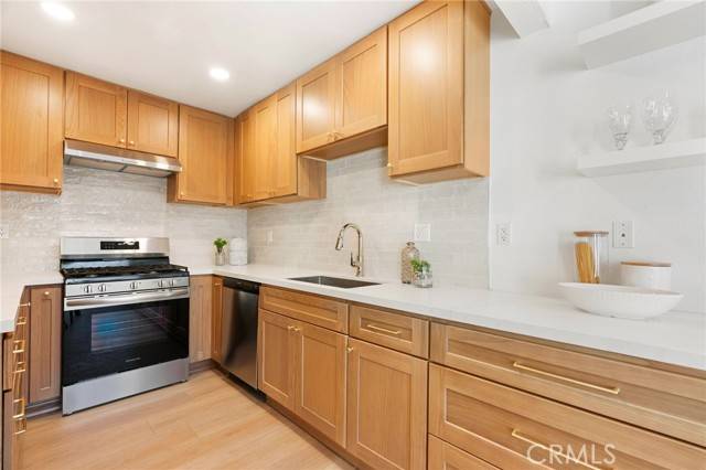 Santa Monica, CA 90404,2510 Arizona Avenue #7