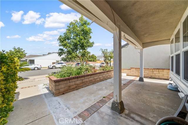 Irvine, CA 92620,38 Carver
