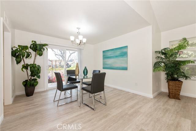 Irvine, CA 92614,10 Windsong