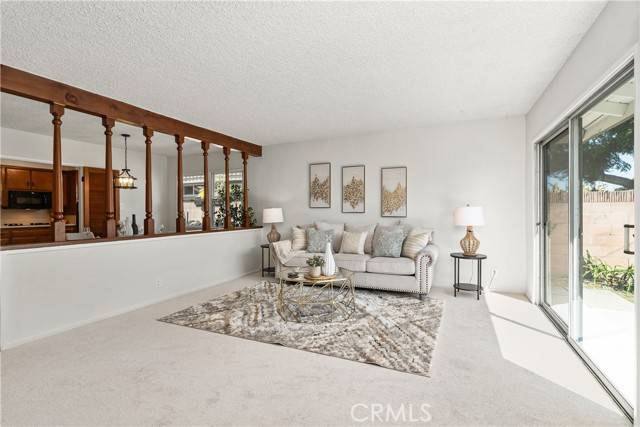Huntington Beach, CA 92649,5032 Galway Circle