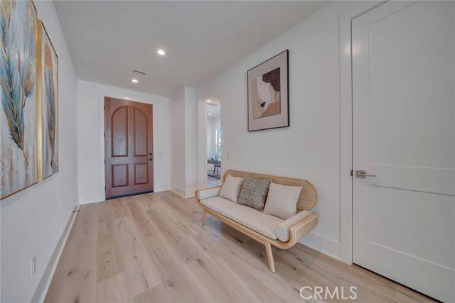 Irvine, CA 92618,316 Brimwood