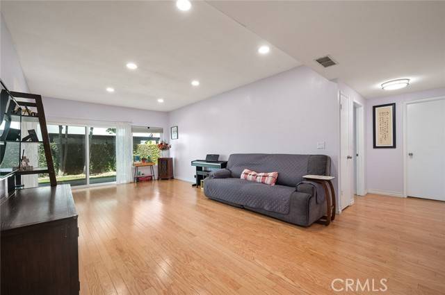 Irvine, CA 92604,15241 Lille Circle