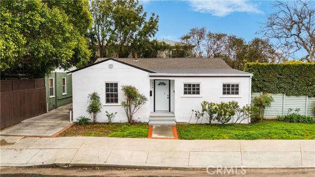 Los Angeles, CA 90046,7116 Waring Avenue