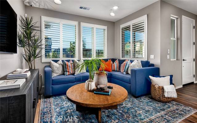 Ontario, CA 91761,4101 S WILDFLAX PASEO #95
