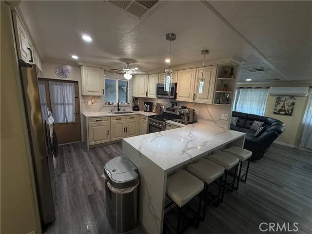 Glendora, CA 91740,1630 S Barranca #20