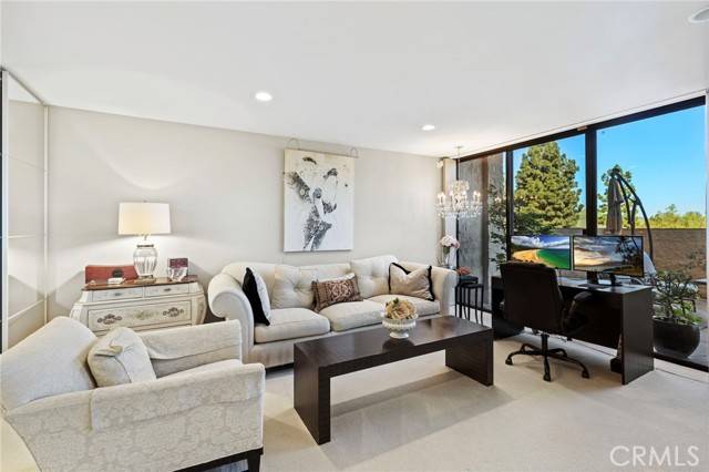 Laguna Woods, CA 92637,24055 Paseo Del Lago #107