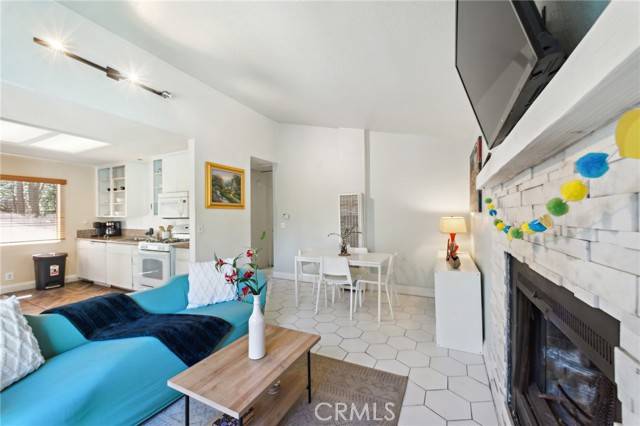 Crestline, CA 92325,748 Woodland Road