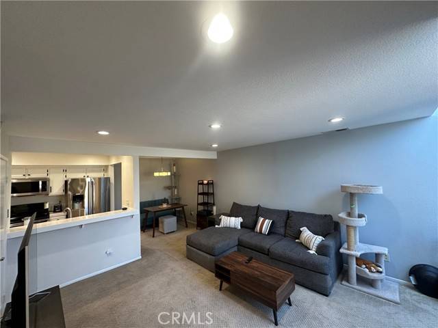 Lake Forest, CA 92630,25712 Le Parc #96