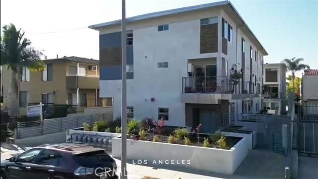 Los Angeles, CA 90029,1245 N New Hampshire Avenue #4