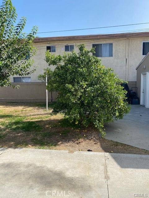 South Gate, CA 90280,5595 Gardendale Street