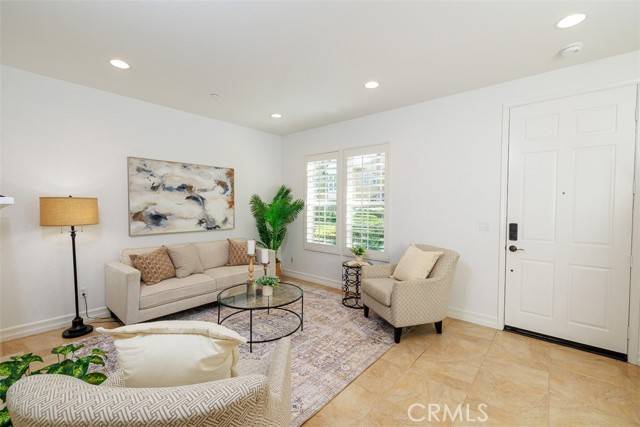 Ladera Ranch, CA 92694,72 Orange Blossom
