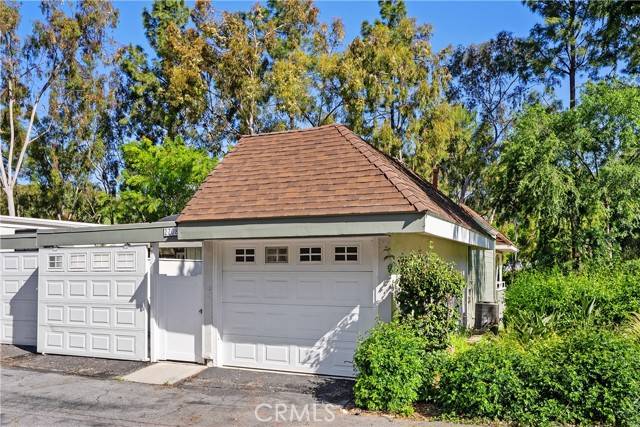 Laguna Hills, CA 92653,22085 Caminito Amor