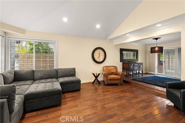 Anaheim Hills, CA 92807,1060 S Pine Canyon Circle