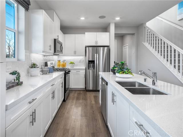 Riverside, CA 92503,10288 Runnel Lane