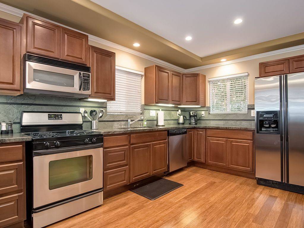San Clemente, CA 92672,240 Avenida Pelayo