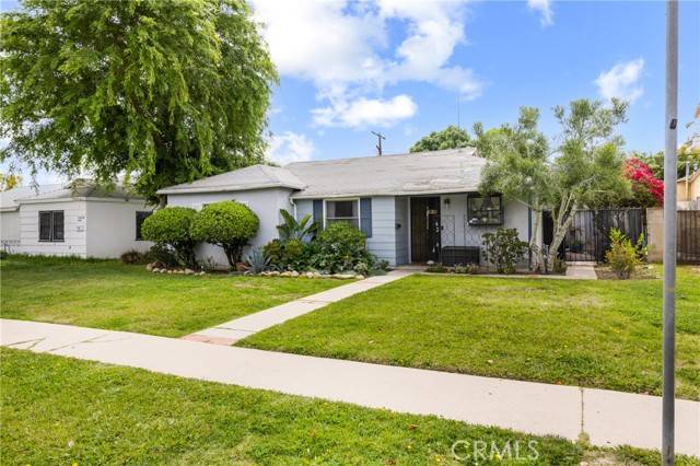 Reseda, CA 91335,19632 Hartland St