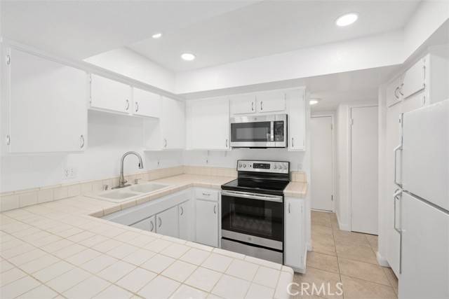 Dana Point, CA 92629,33612 Halyard Drive